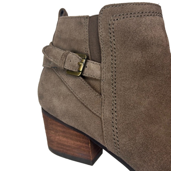 Blondo Taupe Idra Waterproof Suede Ankle Booties 8 - Picture 6 of 12